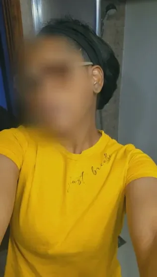 Alina, 39