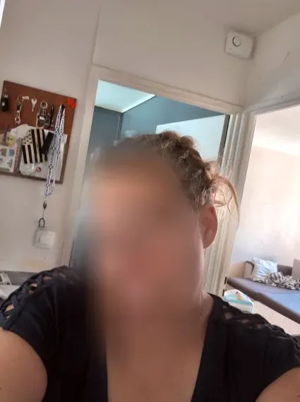 Sina, 40
