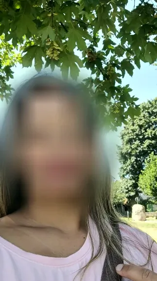 Sophie, 39